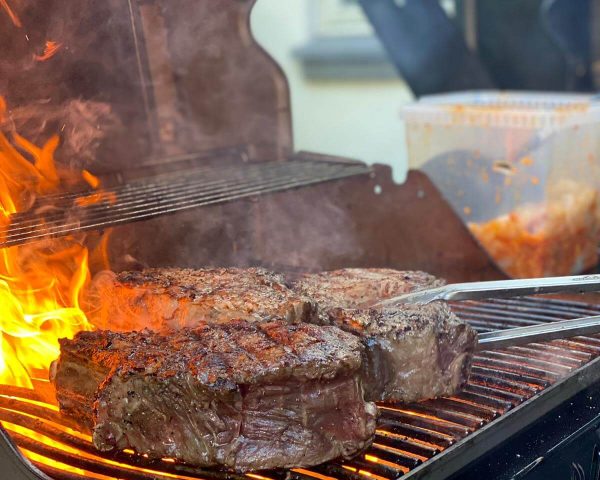 Kød på grill 3