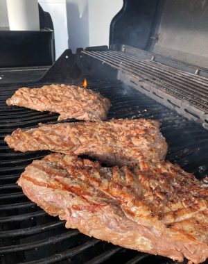 Kød på grill